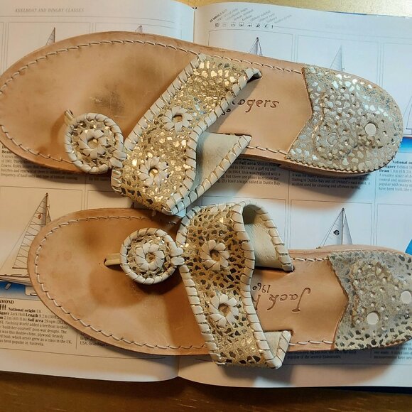 Jack Rogers classic sandal.  Gold leather. - Picture 4 of 5
